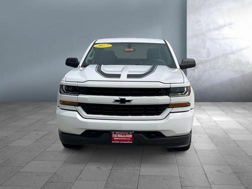 2017 Chevrolet Silverado 1500 Custom