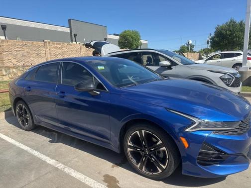 2022 Kia K5 GT-Line