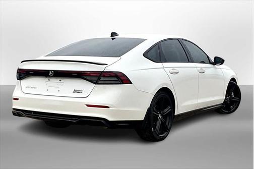 2023 Honda Accord Hybrid Sport-L