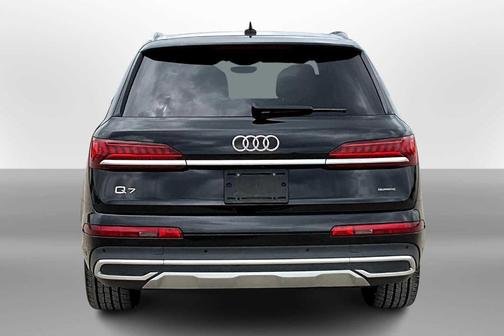 2021 Audi Q7 55 Premium Plus