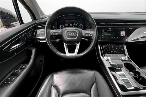 2021 Audi Q7 55 Premium Plus