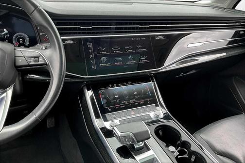 2021 Audi Q7 55 Premium Plus