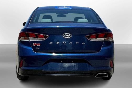2018 Hyundai SONATA SE