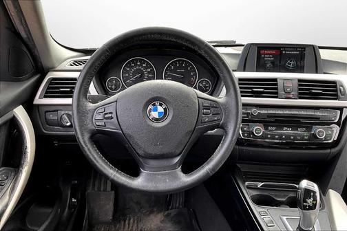 2018 BMW 320 i xDrive