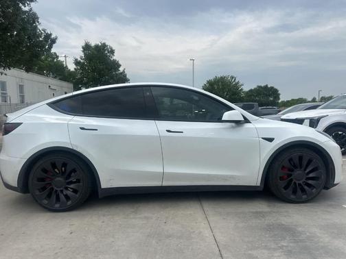 2022 Tesla Model Y Performance