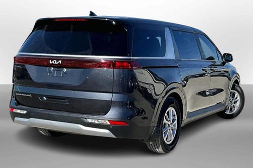 2022 Kia Carnival LXS