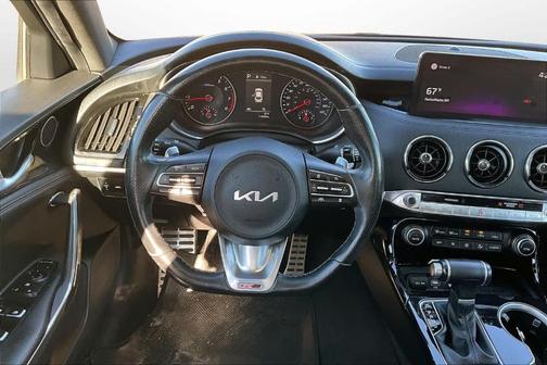 2022 Kia Stinger GT-Line
