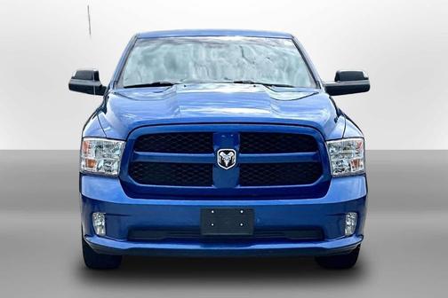 Blue Streak Pearlcoat 2018 RAM 1500 Express