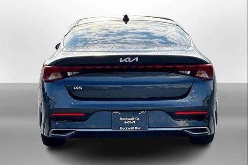 2023 Kia K5 EX