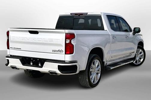 2022 Chevrolet Silverado 1500 High Country