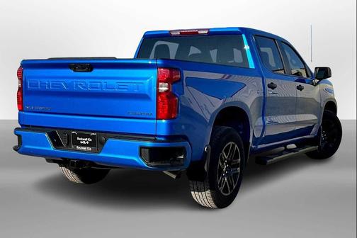 2025 Chevrolet Silverado 1500 Custom