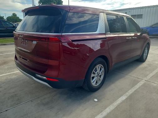 2022 Kia Carnival LXS