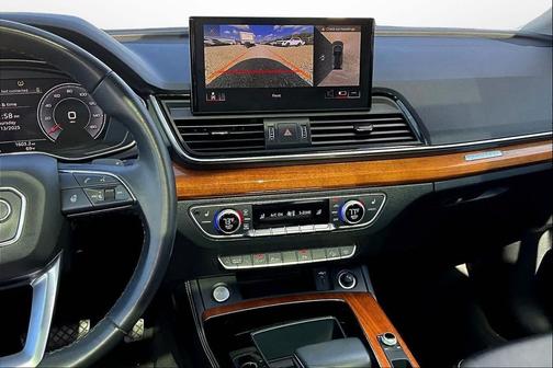 2023 Audi Q5 45 S line Premium Plus
