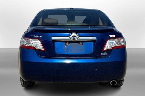 2011 Toyota Camry Hybrid Base (E-CVT)