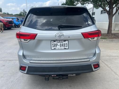 2018 Toyota Highlander Limited