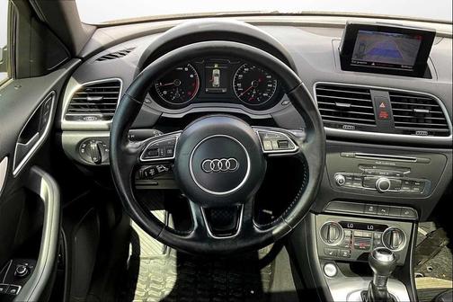 2018 Audi Q3 2.0T Sport Premium