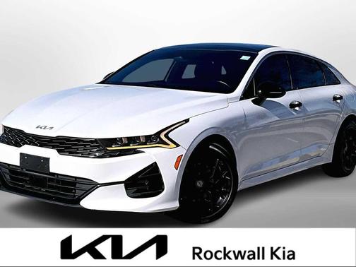 2022 Kia K5 GT-Line