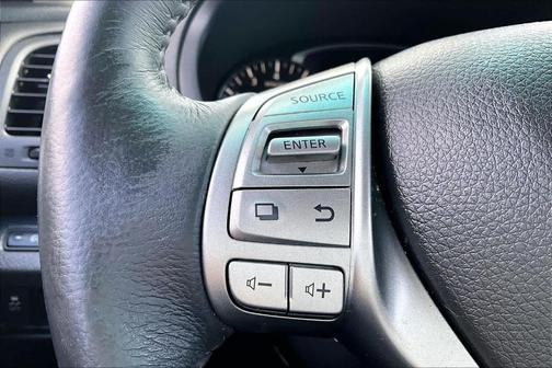 Brilliant Silver 2015 Nissan Altima 2.5 SL