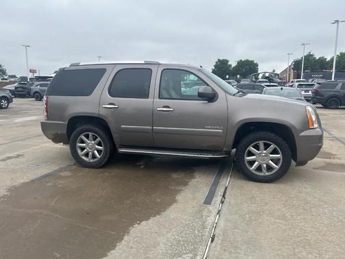 2012 GMC Yukon Denali