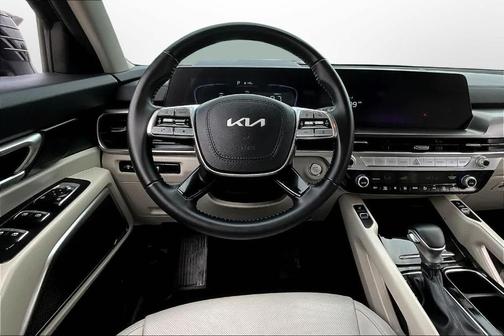 Ebony Black 2024 Kia Telluride S