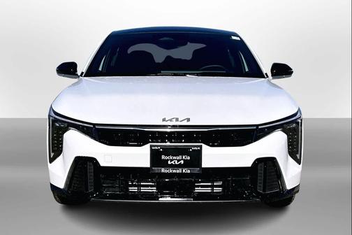 2025 Kia K4 GT-Line Turbo