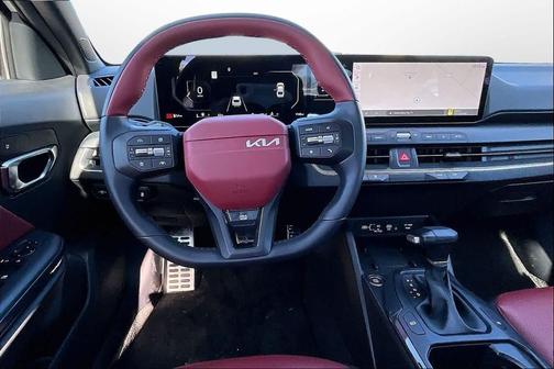 2025 Kia K4 GT-Line Turbo