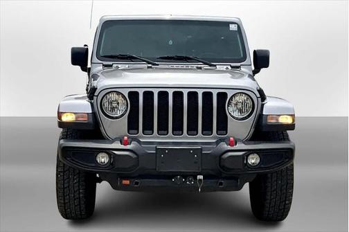 2020 Jeep Wrangler Unlimited Sahara Altitude