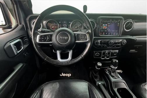 2020 Jeep Wrangler Unlimited Sahara Altitude