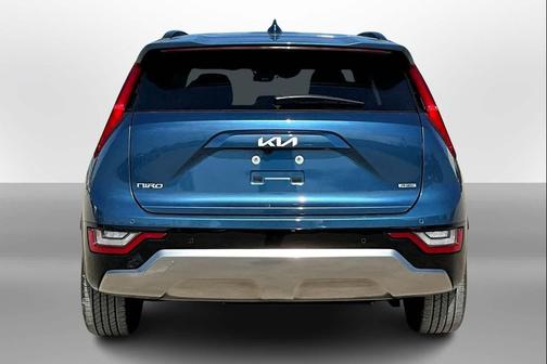 2023 Kia Niro Plug-In Hybrid SX Touring