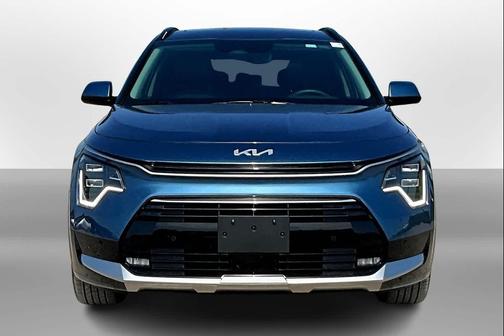 2023 Kia Niro Plug-In Hybrid SX Touring