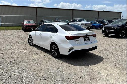 2022 Kia Forte LXS