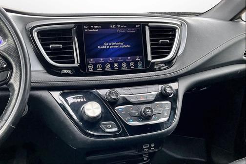 2019 Chrysler Pacifica Hybrid Limited