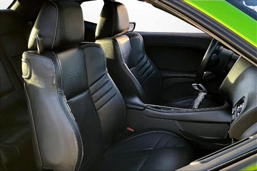 2015 Dodge Challenger SRT 392