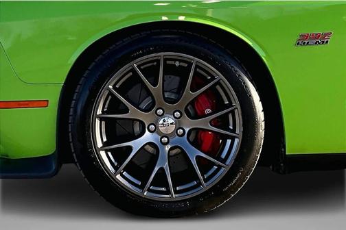 2015 Dodge Challenger SRT 392