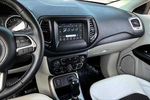 2020 Jeep Compass Latitude