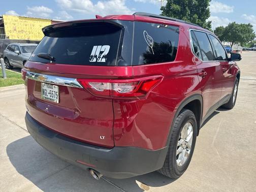 2020 Chevrolet Traverse LT Cloth