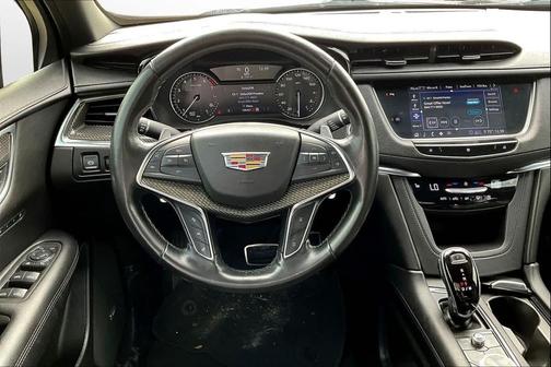 2020 Cadillac XT5 Sport