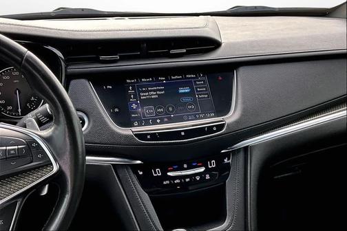 2020 Cadillac XT5 Sport