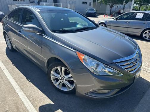 2013 Hyundai SONATA Limited