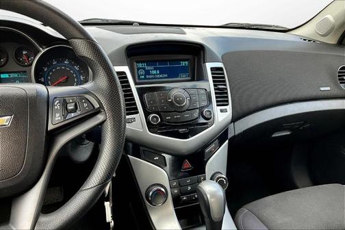 2015 Chevrolet Cruze 1LT