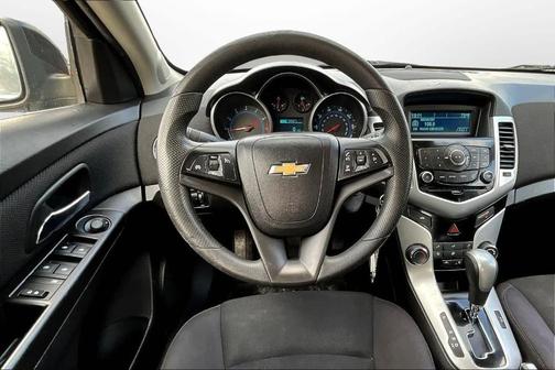 2015 Chevrolet Cruze 1LT