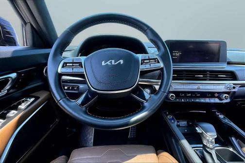 Black 2022 Kia Telluride SX