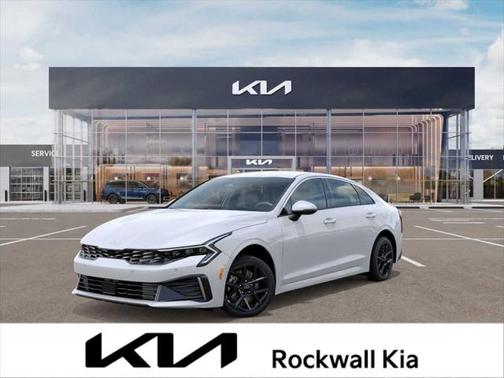 2025 Kia K5 LXS