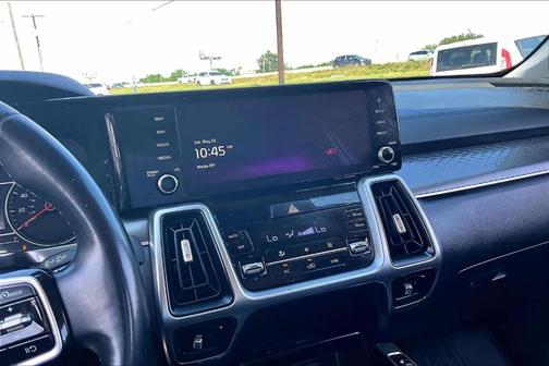 Glacial White Pearl 2022 Kia Sorento S