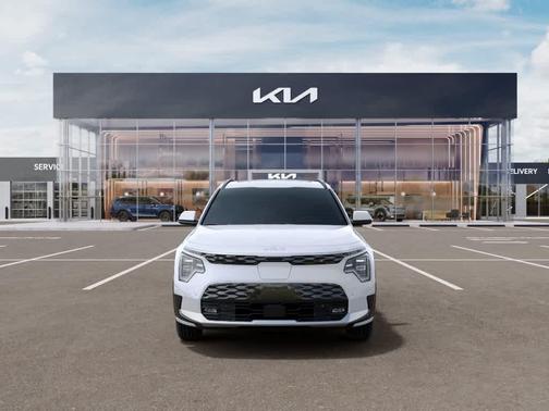 Snow White Pearl 2026 Kia Niro EV Wave
