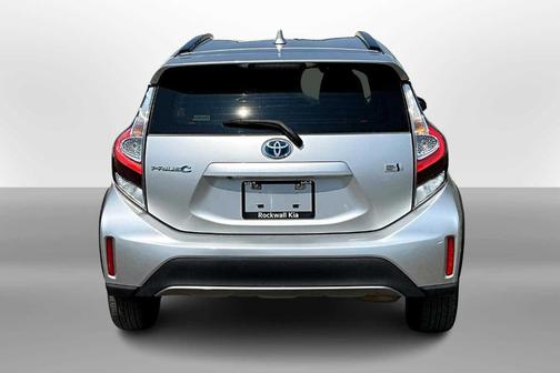 2018 Toyota Prius c Two
