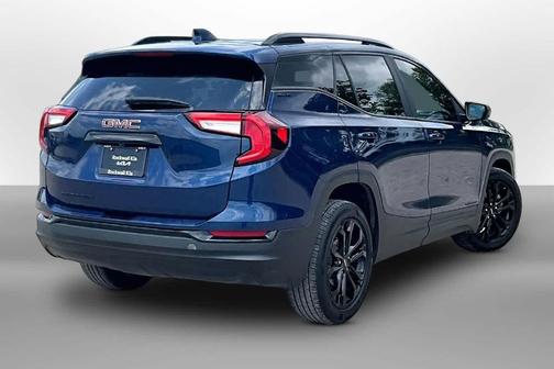 Marine Metallic 2022 GMC Terrain SLE