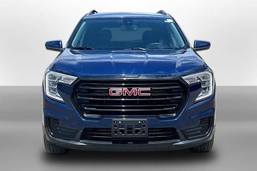 Marine Metallic 2022 GMC Terrain SLE
