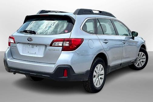 2019 Subaru Outback 2.5i
