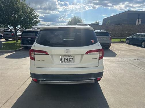 2019 Honda Pilot Touring 8-Passenger